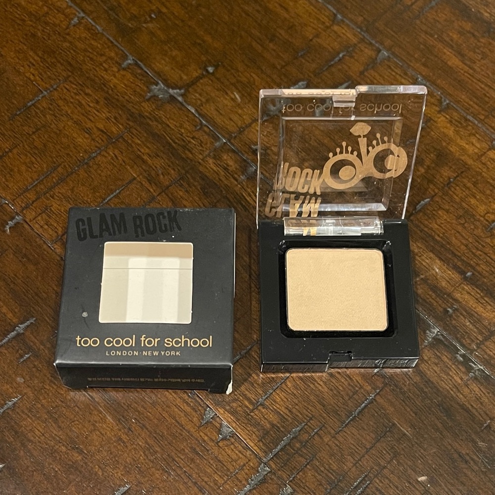 💚4/$20 TOO COOL FOR SCHOOL Glam Rock Urban Shadow, 04 Muddy Nude